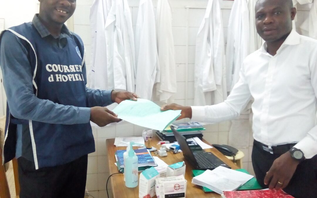 Dons de l’association CHI à l’hôpital du district de Bè, Lomé